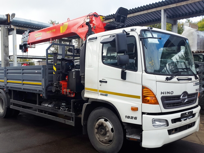 Манипулятор INMAN IT150 на шасси HINO 500 Манипулятор INMAN IT150 на шасси HINO 500