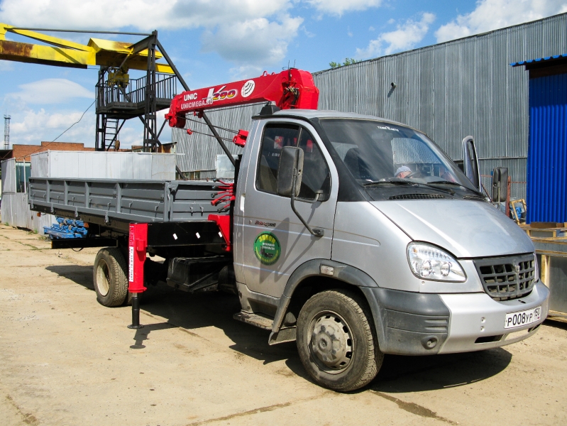 Манипулятор UNIC UR-V293 на шасси ГАЗ 33104 / 331063 (Валдай) Манипулятор UNIC UR-V293 на шасси ГАЗ 33104 / 331063 (Валдай)