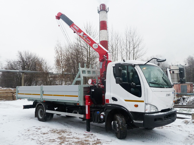Манипулятор UNIC URV 374 на шасси AVIA D120 Манипулятор UNIC URV 374 на шасси AVIA D120