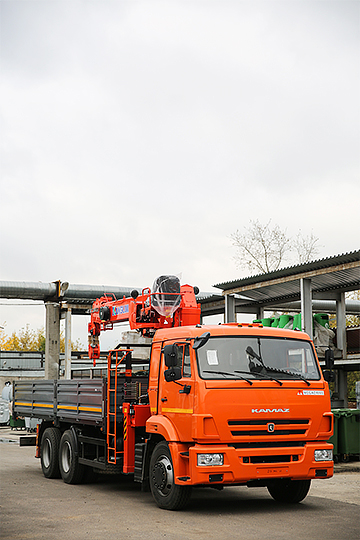 Манипулятор Kanglim 1256G2 на шасси КАМАЗ 65115