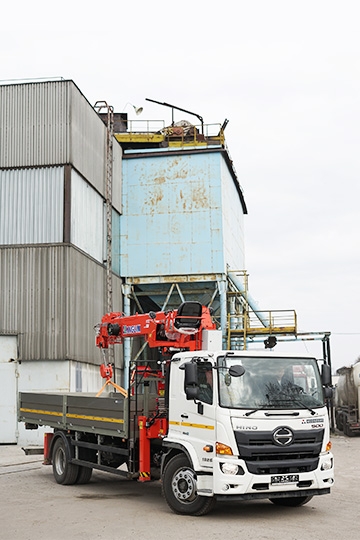 Манипулятор Kanglim KS1256 GII на шасси Hino 500