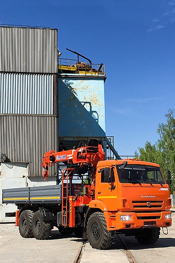 Манипулятор Kanglim KS1256 на шасси КАМАЗ 43118