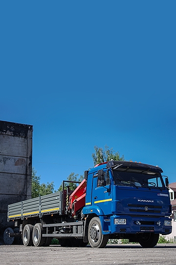 Манипулятор PALFINGER PK15500A на шасси КАМАЗ 65117