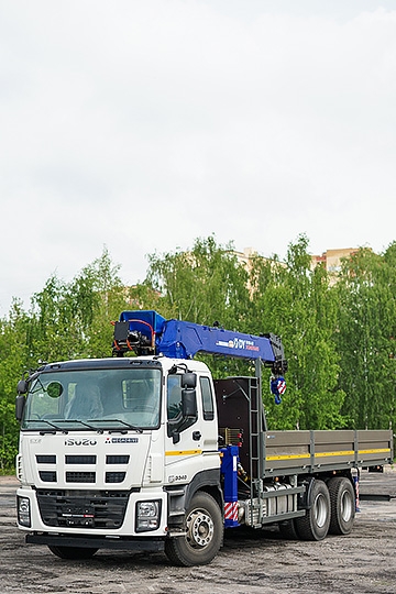 Манипулятор DONGYANG SS1956 на шасси Isuzu Giga