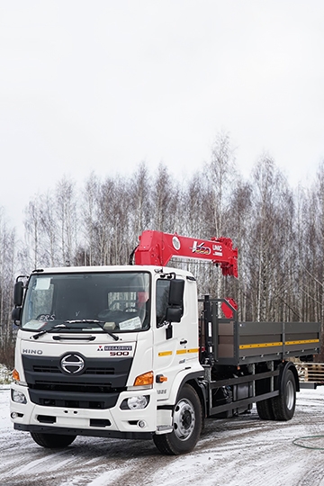 Манипулятор UNIC 554 на шасси HINO 500