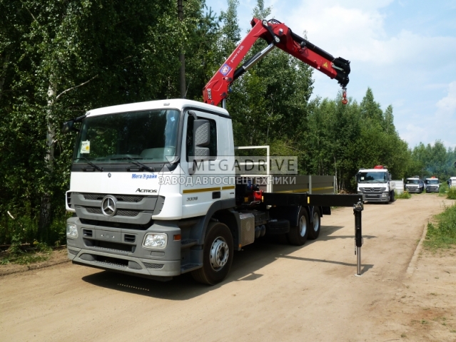 Манипулятор HMF 2030 на шасси Mercedes-Benz Actros 3336 Манипулятор HMF 2030 на шасси Mercedes-Benz Actros 3336