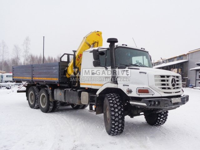 Манипулятор HYVA HB 150E на шасси Mercedes-Benz Zetros Манипулятор HYVA HB 150E на шасси Mercedes-Benz Zetros