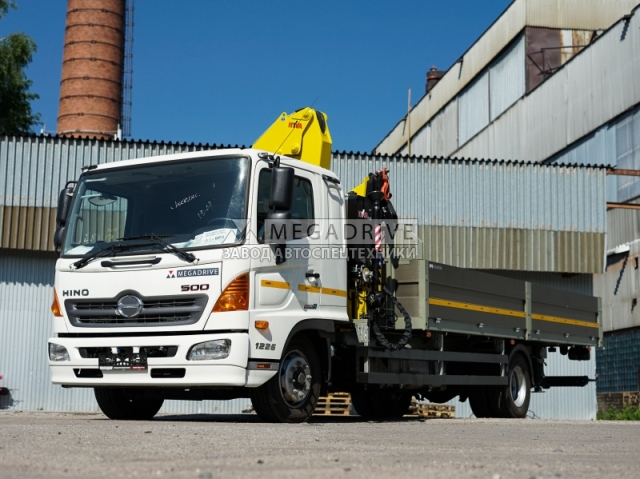Манипулятор HYVA HB-150E2 на базе Hino 500 Манипулятор HYVA HB-150E2 на базе Hino 500