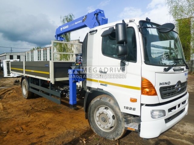 Манипулятор Tadano ZE504 на шасси Hino 500 Манипулятор Tadano ZE504 на шасси Hino 500