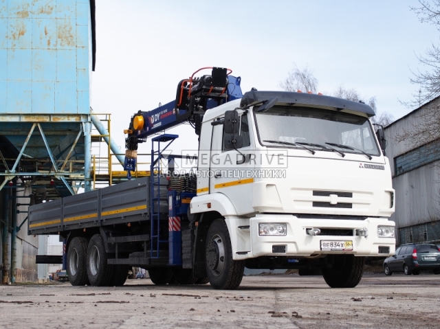 Манипулятор DONGYANG SS1956 на шасси КАМАЗ-65117