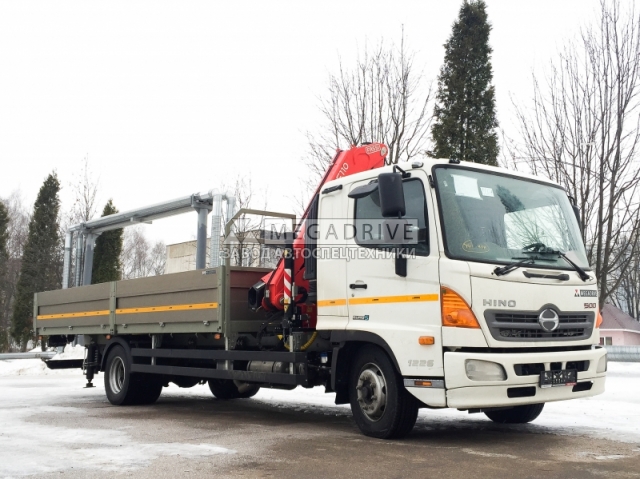 Манипулятор Fassi Fassi F110 A.0.22 на шасси Hino 500