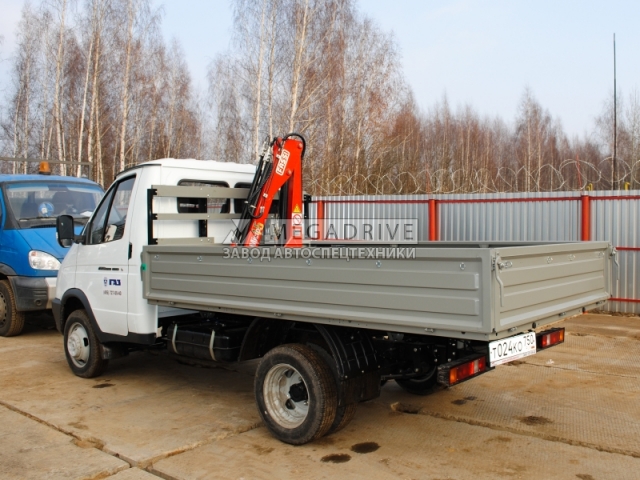 Манипулятор Fassi M15 на шасси ГАЗ 3302 (Газель)