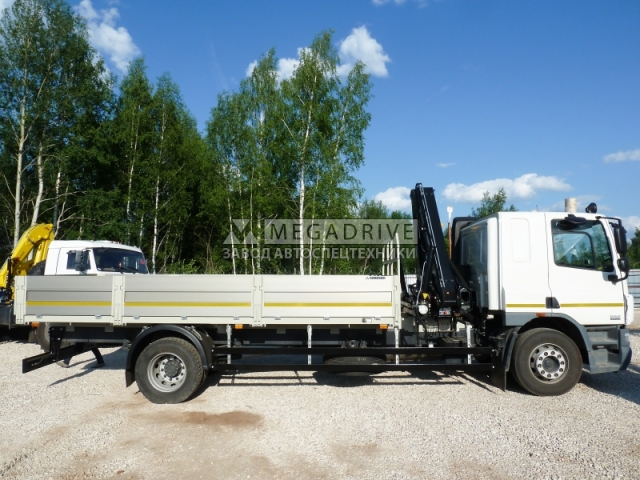 Манипулятор HIAB 144 на шасси DAF CF65