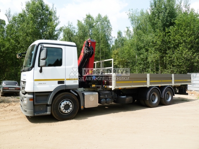 Манипулятор HMF 2030 на шасси Mercedes-Benz Actros 2632